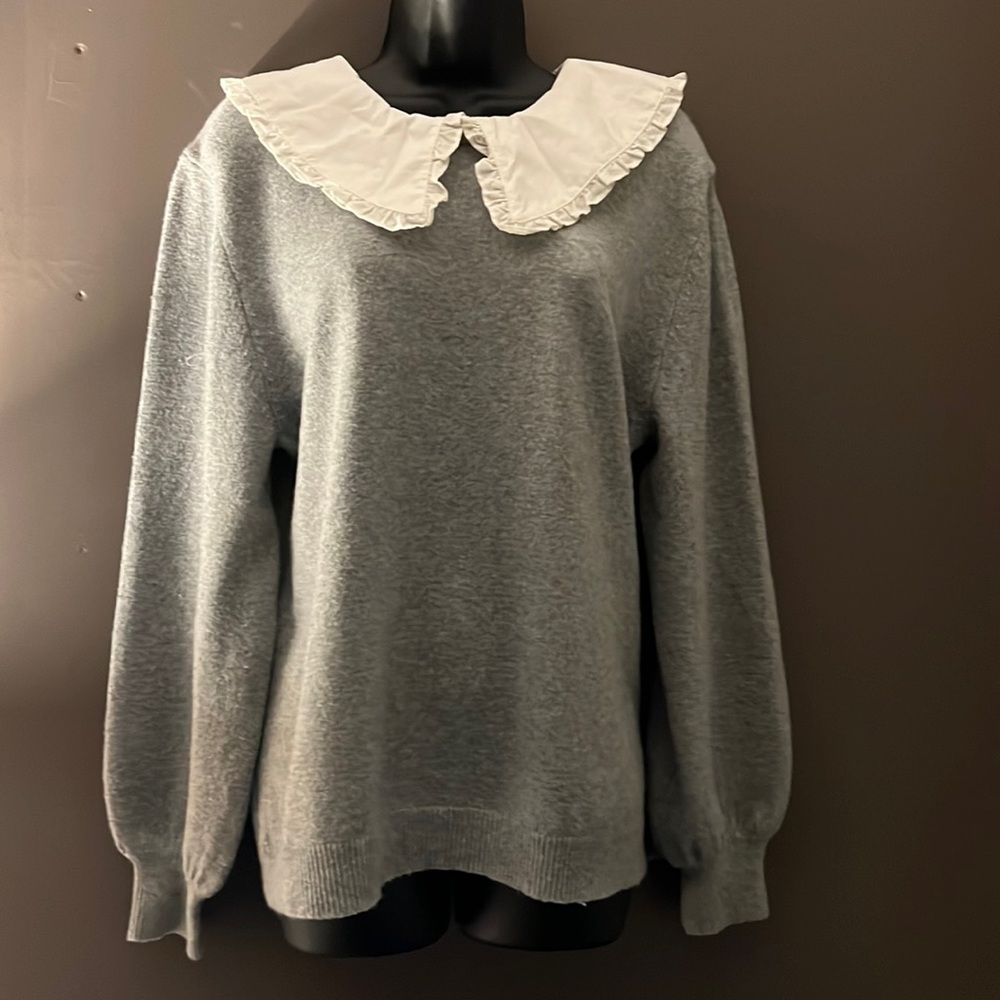 Chelsea & Violet  sweater